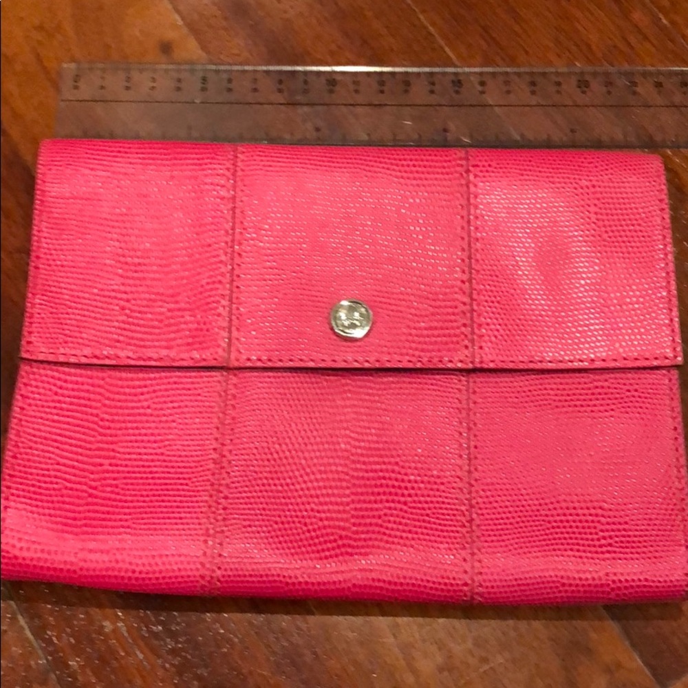 Clutch, Club Monaco